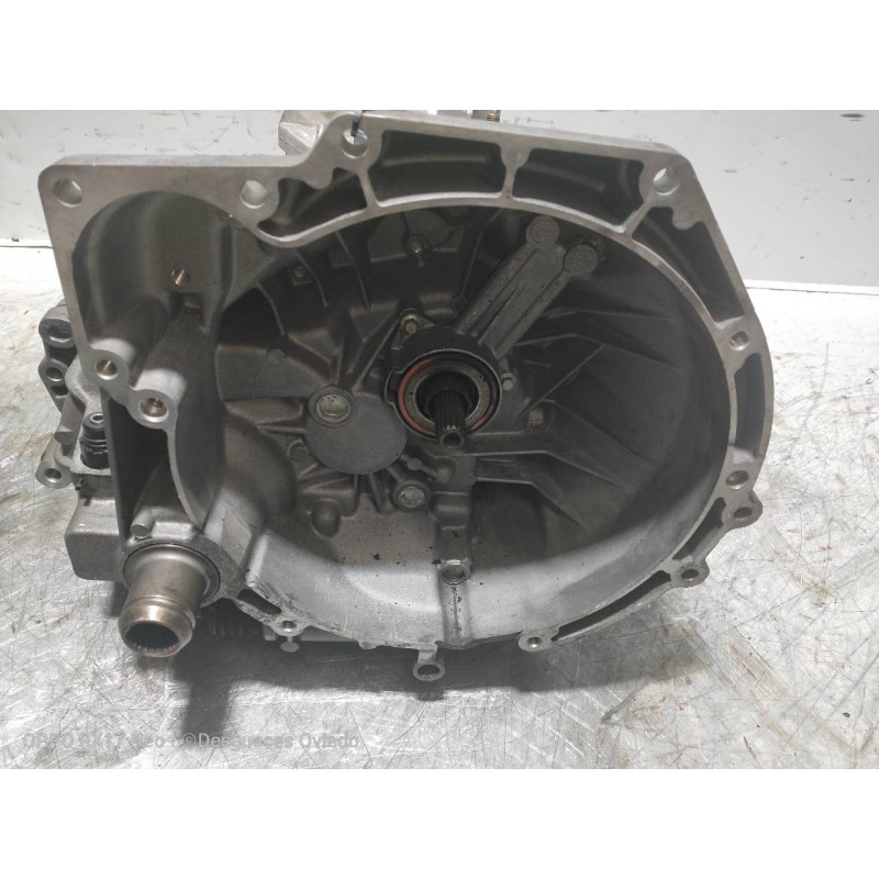 Recambio de caja cambios para ford fiesta berlina 1.3 cat (endura-e) referencia OEM IAM 96WTAB FOB 6G08C 