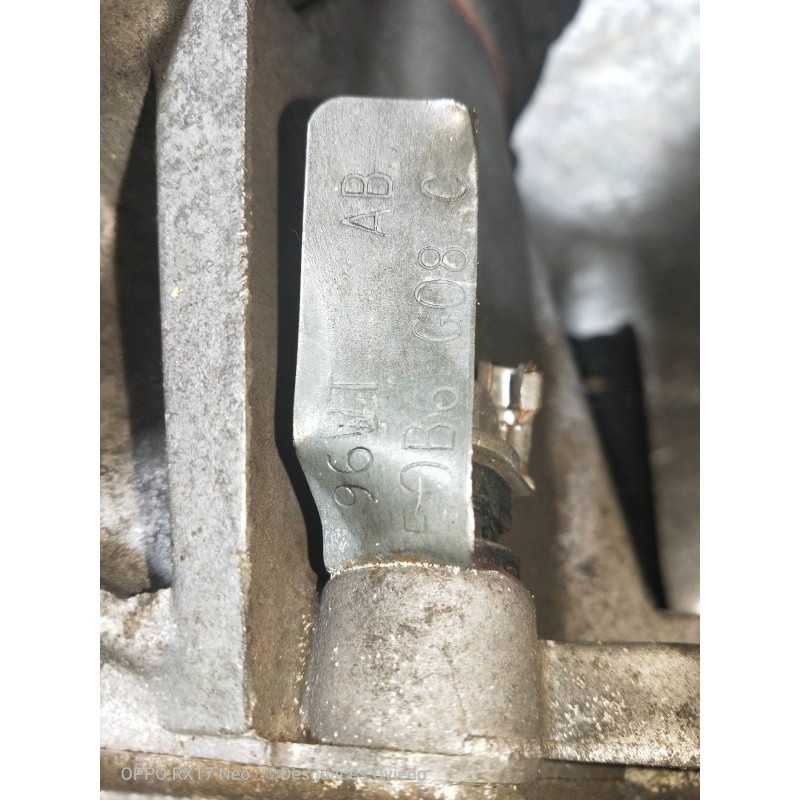 Recambio de caja cambios para ford fiesta berlina 1.3 cat (endura-e) referencia OEM IAM 96WTAB FOB 6G08C 