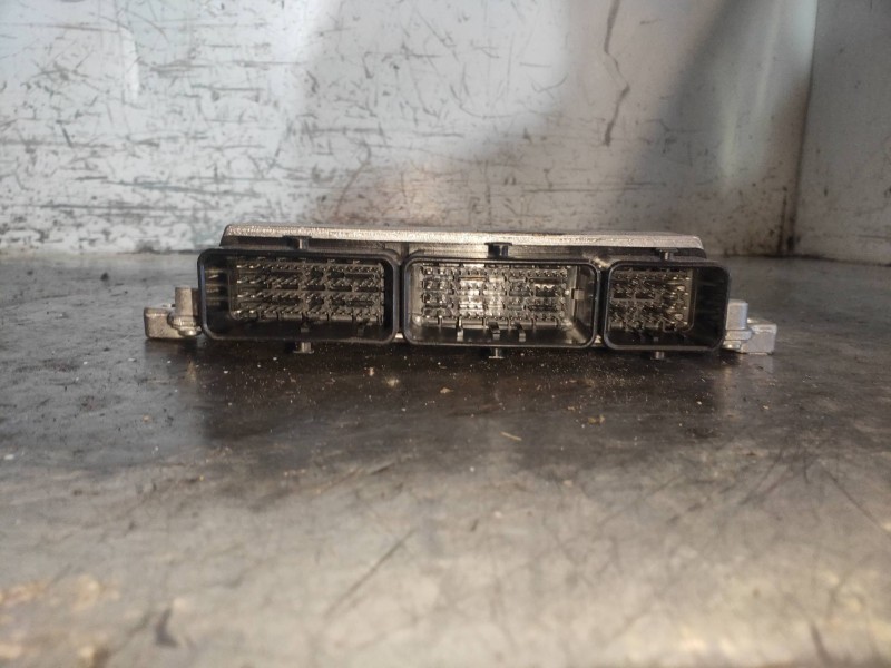 Recambio de centralita motor uce para renault captur life referencia OEM IAM A2C1692220001 237109221R 237105499R