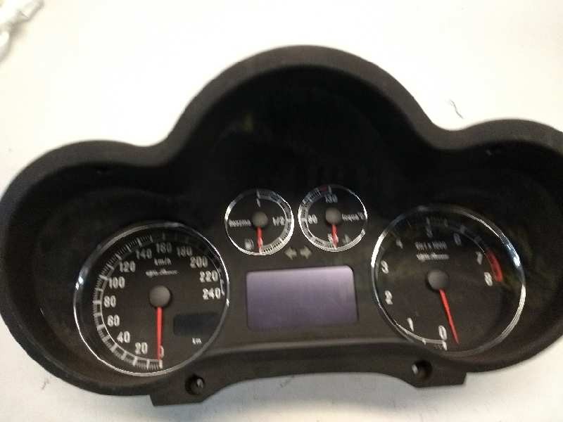 Recambio de cuadro instrumentos para alfa romeo 147 (190) 1.6 16v cat referencia OEM IAM 156071223 110080304072 