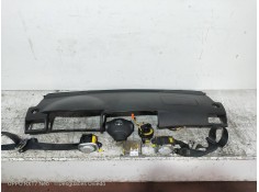 Recambio de kit airbag para toyota corolla (e12) 1.4 d-4d luna compact referencia OEM IAM   