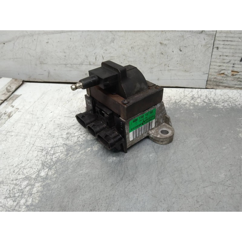Recambio de bobina encendido para renault 19 (b/c/l53) 1.7 77 kw referencia OEM IAM S102020001C 7700732263 7700852093