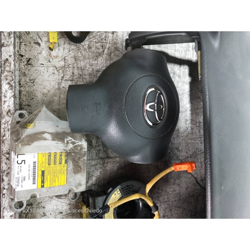 Recambio de kit airbag para toyota corolla (e12) 1.4 d-4d luna compact referencia OEM IAM   