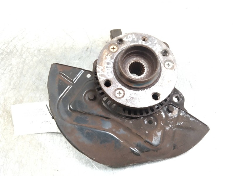 Recambio de mangueta delantera derecha para volkswagen golf iii cabrio (1e7) 2.0 referencia OEM IAM   