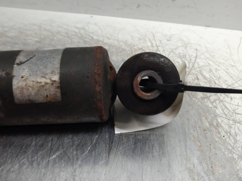 Recambio de amortiguador trasero para volkswagen t4 transporter/furgoneta (mod. 1991) 2.4 diesel referencia OEM IAM   