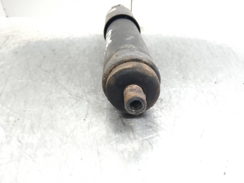 Recambio de amortiguador trasero para volkswagen t4 transporter/furgoneta (mod. 1991) 2.5 referencia OEM IAM   