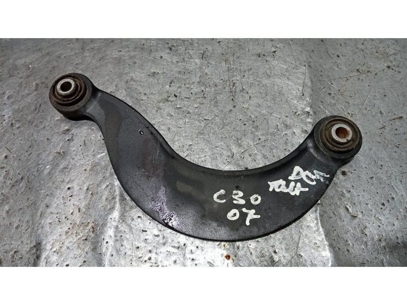 Recambio de brazo suspension superior trasero derecho para volvo c30 d5 kinetic referencia OEM IAM 3M515500AC  