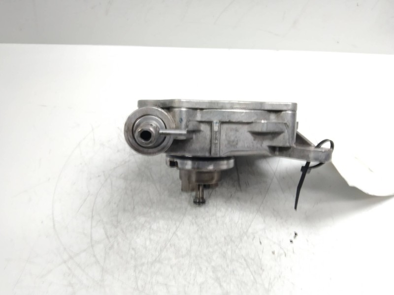 Recambio de depresor freno / bomba vacio para toyota rav 4 (a2) 2.0 d-4d sol 4x4 (2003) referencia OEM IAM 21030680  