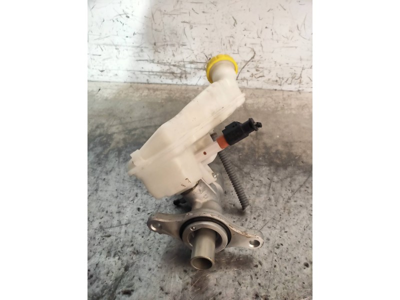 Recambio de bomba freno para citroen c4 cactus feel referencia OEM IAM   