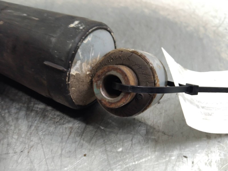 Recambio de amortiguador trasero para volkswagen t4 transporter/furgoneta (mod. 1991) combi referencia OEM IAM   