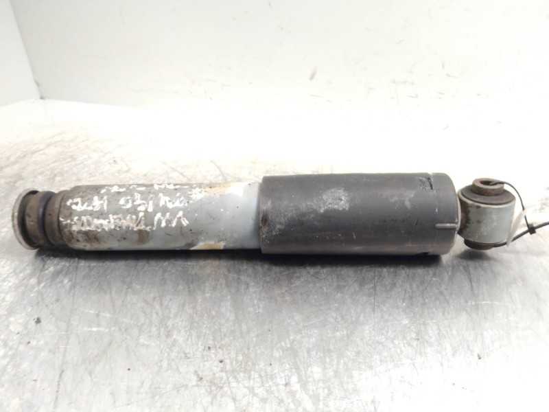 Recambio de amortiguador trasero para volkswagen t4 transporter/furgoneta (mod. 1991) combi referencia OEM IAM   