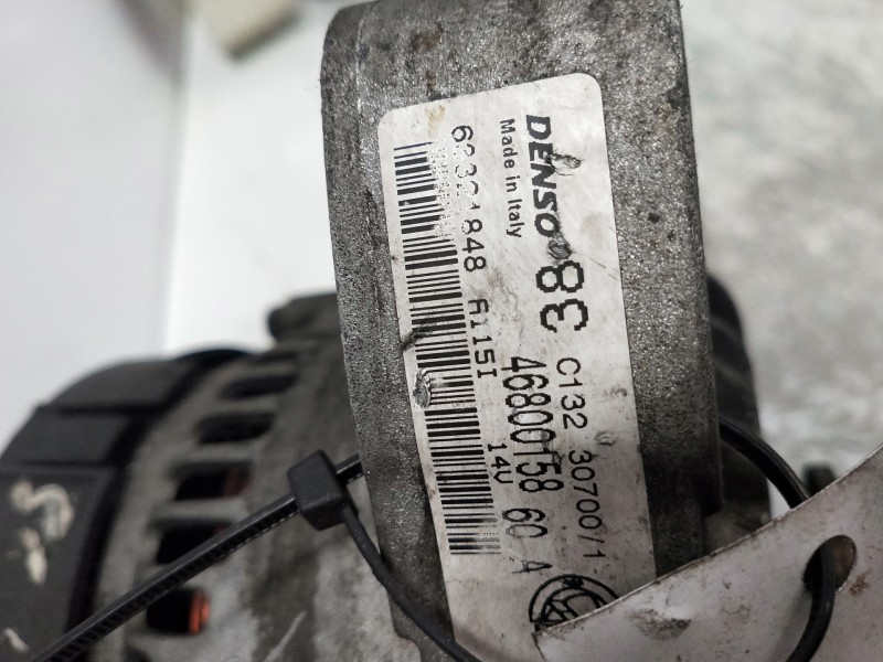 Recambio de alternador para fiat seicento (187) hobby referencia OEM IAM 46800158 DENSO 