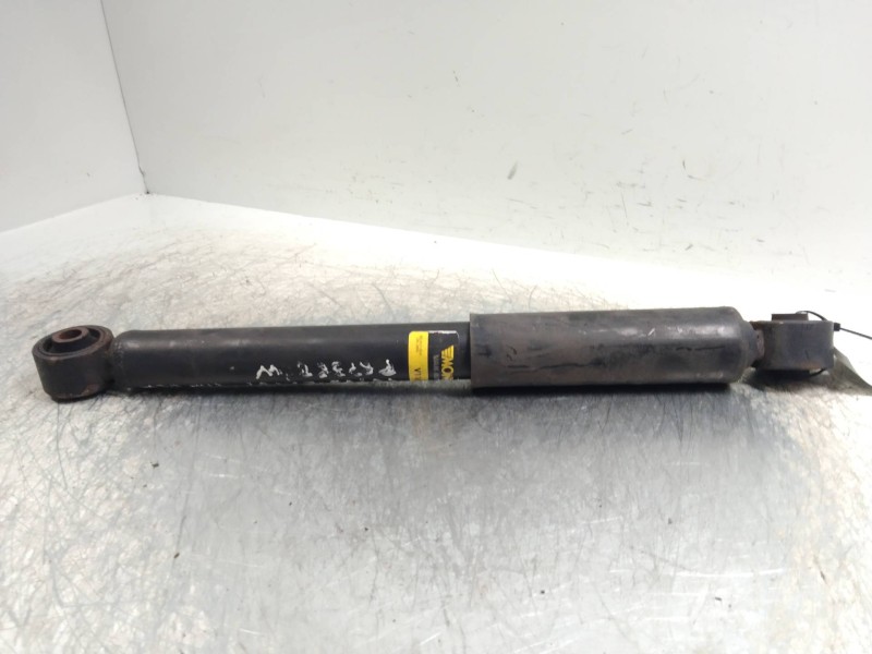Recambio de amortiguador trasero para volkswagen t5 transporter/furgoneta 2.5 tdi referencia OEM IAM   