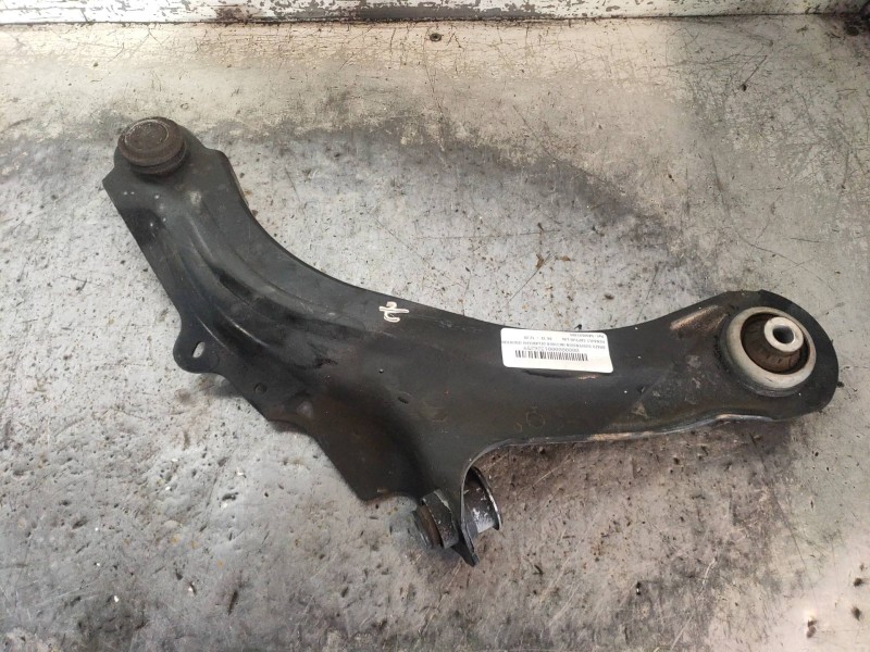 Recambio de brazo suspension inferior delantero izquierdo para renault captur life referencia OEM IAM 545053170R  