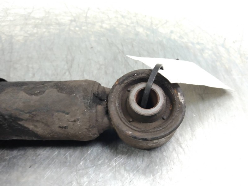 Recambio de amortiguador trasero para volkswagen t5 transporter/furgoneta caja cerrada referencia OEM IAM   