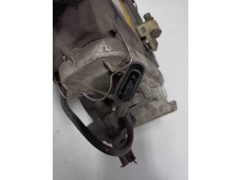 Recambio de faro derecho para alfa romeo 155 1.7 t.spark referencia OEM IAM   