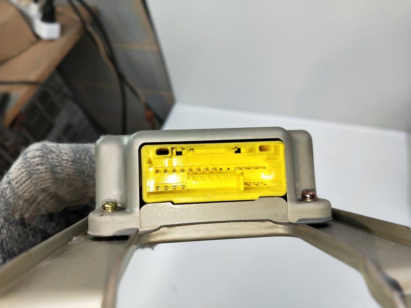 Recambio de kit airbag para mitsubishi eclipse (d30) gs climatizado referencia OEM IAM   