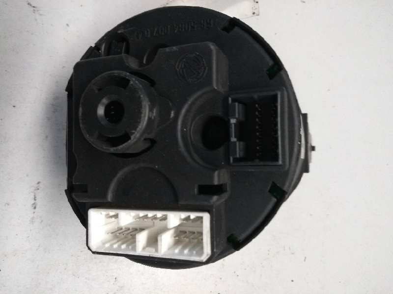Recambio de cuadro cuentarevoluciones para alfa romeo 156 1.9 jtd cat referencia OEM IAM 60669699 6850849937  Recambio de cuadro cuentarevoluciones para alfa romeo 156 1.9 jtd cat referencia OEM IAM 60669699 6850849937