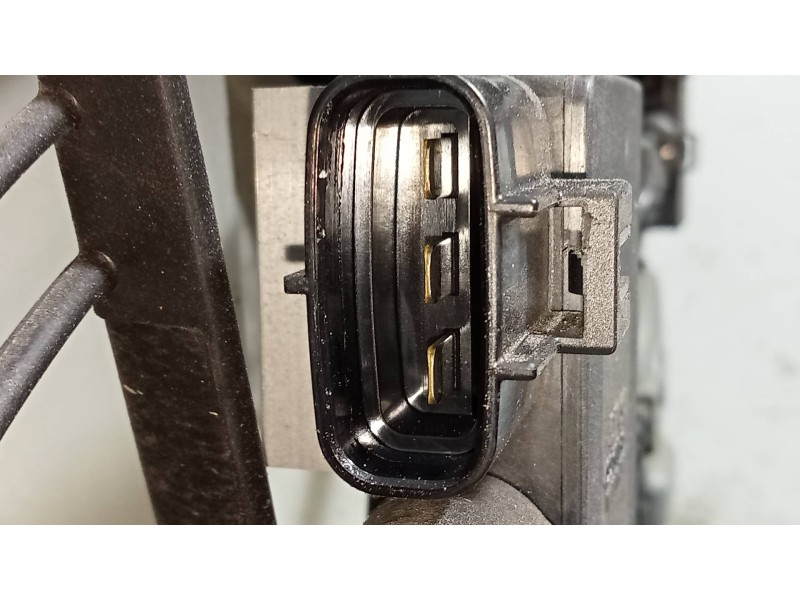 Recambio de electroventilador para mazda 3 lim. () luxury referencia OEM IAM 2680005090  