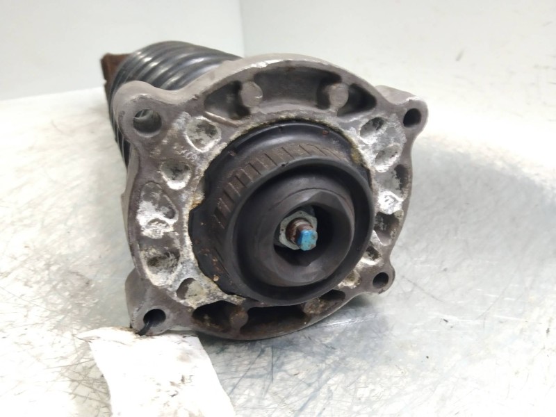 Recambio de amortiguador delantero izquierdo para volkswagen touareg (7l6) referencia OEM IAM 7L6413031L  