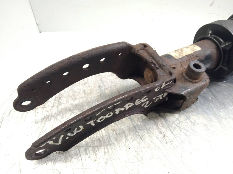 Recambio de amortiguador delantero izquierdo para volkswagen touareg (7l6) referencia OEM IAM 7L6413031L  