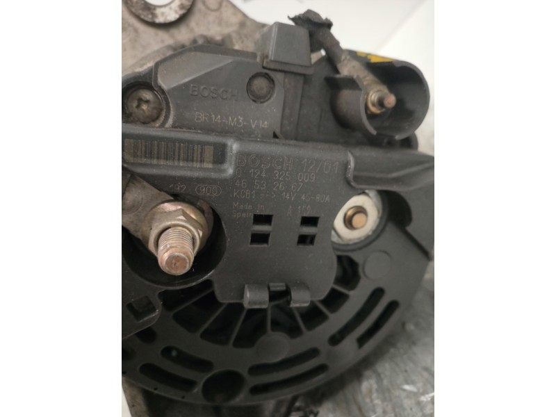 Recambio de alternador para fiat stilo (192) 1.6 16v dynamic sky window referencia OEM IAM 0124325009 BOSCH 