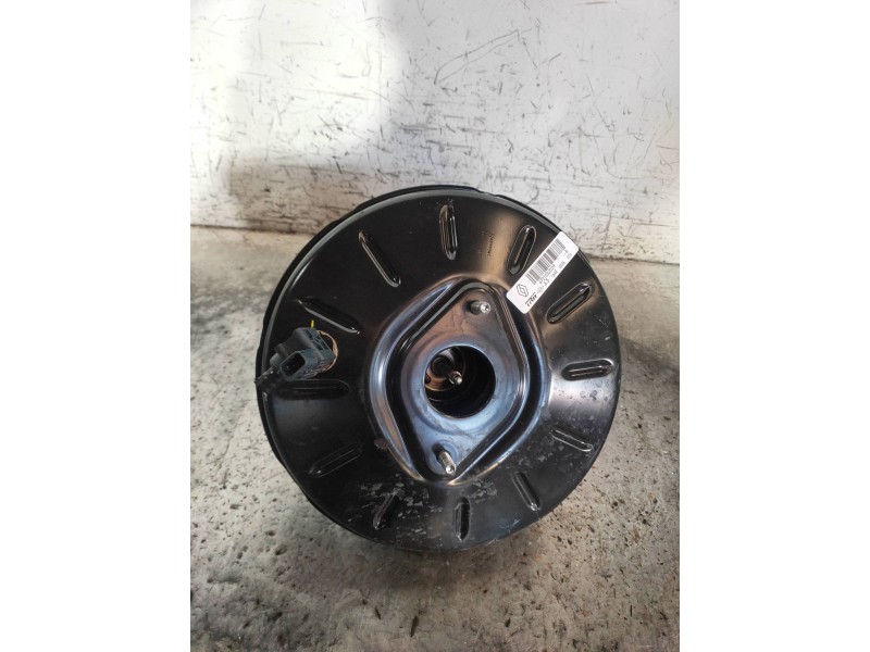 Recambio de servofreno para renault captur life referencia OEM IAM 272103202R  