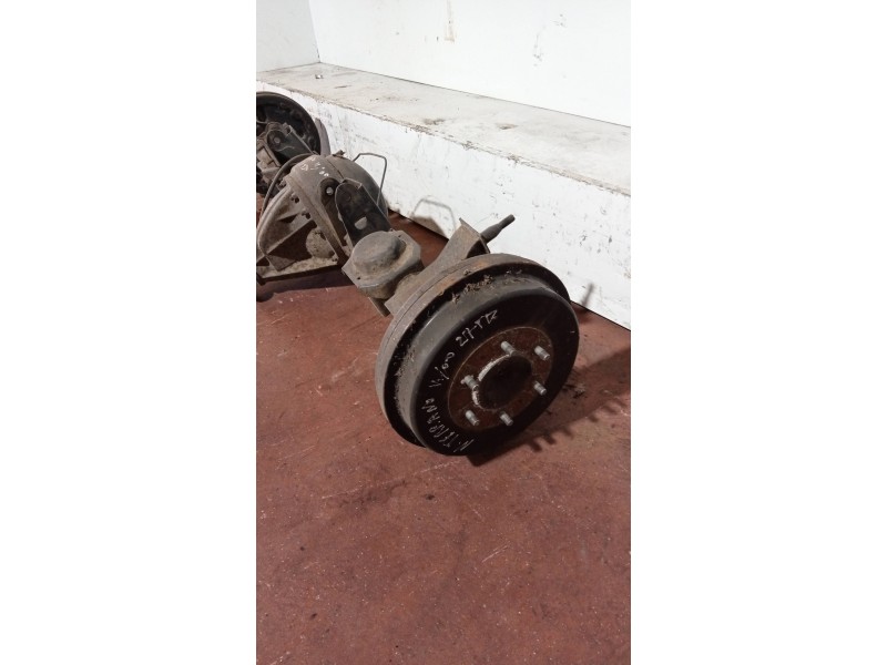 Recambio de puente trasero para nissan terrano/terrano.ii (r20) luxury referencia OEM IAM   TAMBOR / ABS
