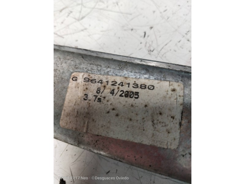 Recambio de elevalunas delantero izquierdo para citroen c2 sx referencia OEM IAM 9641241380  3P
