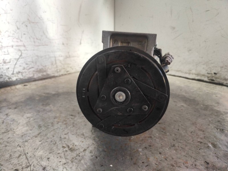 Recambio de compresor aire acondicionado para renault captur life referencia OEM IAM 926000734R T72634BC 