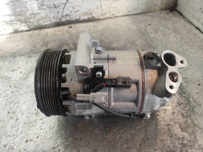 Recambio de compresor aire acondicionado para renault captur life referencia OEM IAM 926000734R T72634BC 