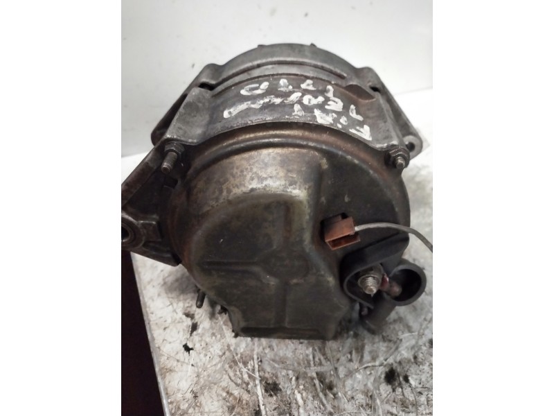 Recambio de alternador para fiat tempra berlina (159) 1.9 d / s (i) referencia OEM IAM 0120469939 BOSCH 