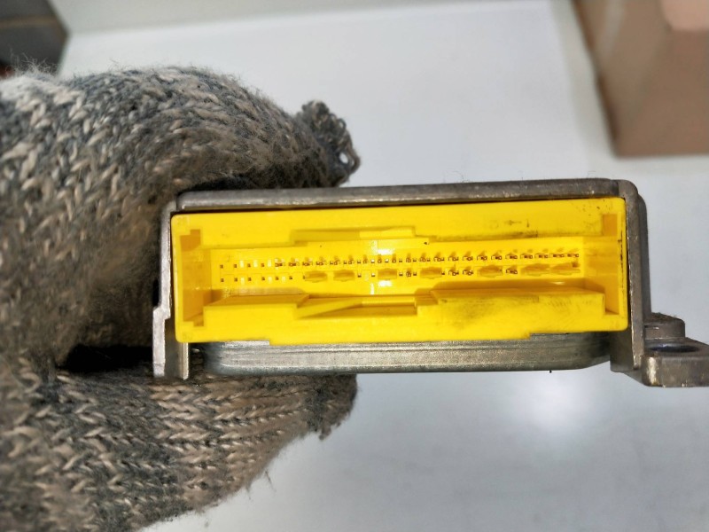 Recambio de kit airbag para mitsubishi space star (dg0) 1900 di-d avance referencia OEM IAM   