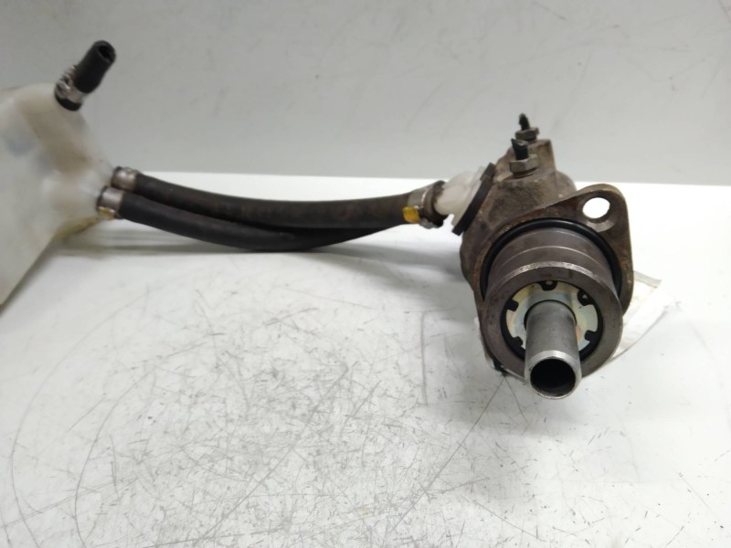 Recambio de bomba freno para alfa romeo 145 1.9 jtd referencia OEM IAM 99560216  