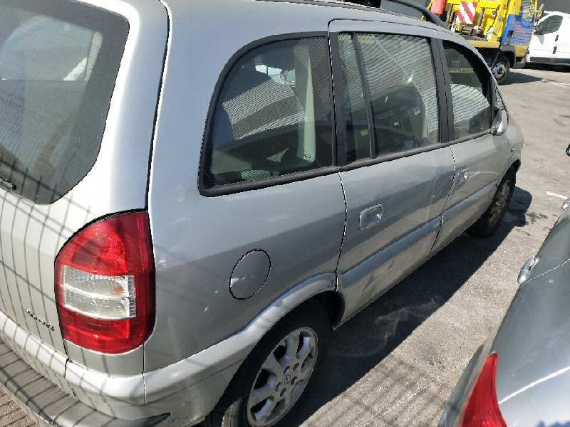 opel zafira a del año 2004
