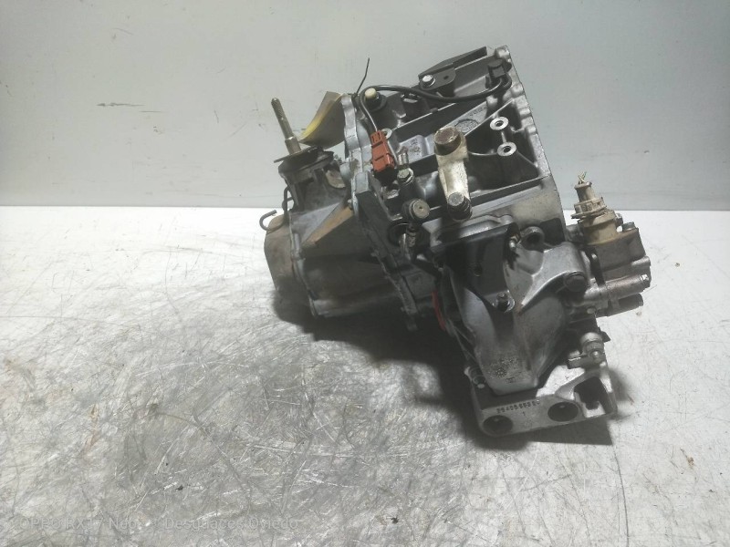 Recambio de caja cambios para citroen xsara berlina 1.9 d sx referencia OEM IAM 20DL41 3013283A  Recambio de caja cambios para citroen xsara berlina 1.9 d sx referencia OEM IAM 20DL41 3013283A