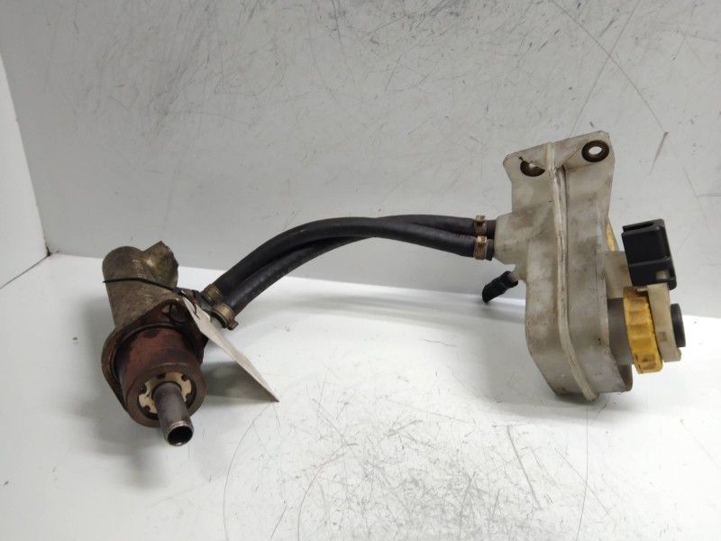 Recambio de bomba freno para alfa romeo 146 1.9 jtd referencia OEM IAM 99560216  