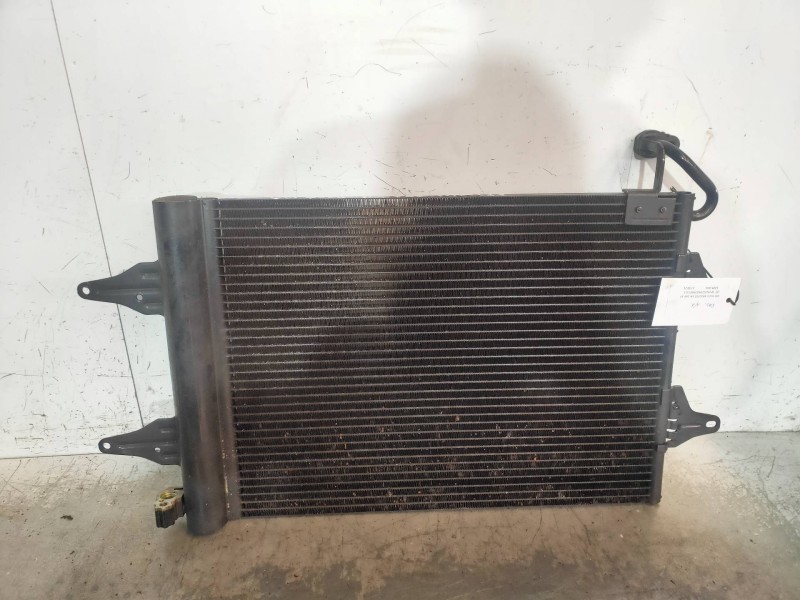 Recambio de condensador / radiador aire acondicionado para volkswagen polo (9n1) highline referencia OEM IAM 1K0298403  
