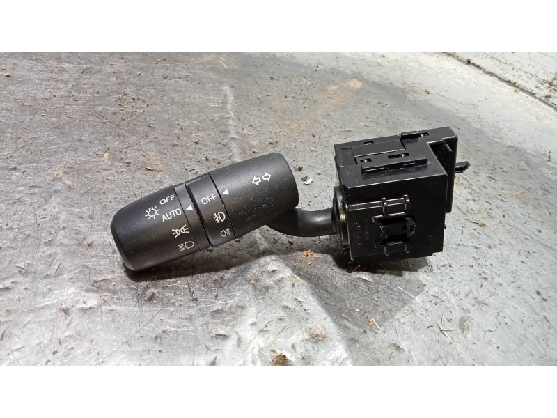 Recambio de mando luces para mazda 3 lim. () luxury referencia OEM IAM   