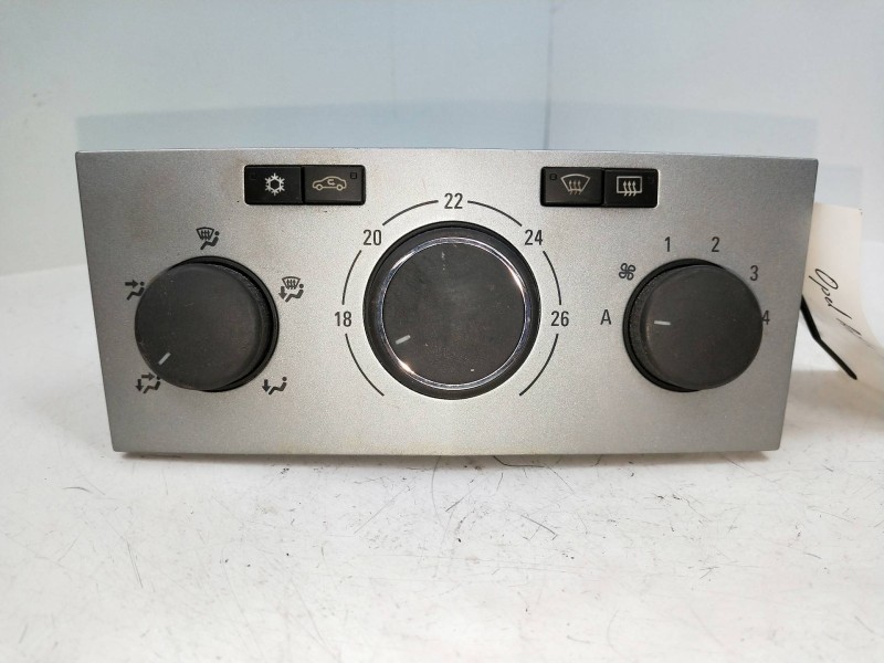 Recambio de mando calefaccion / aire acondicionado para opel astra gtc 1.6 16v referencia OEM IAM 90151312 13261826 