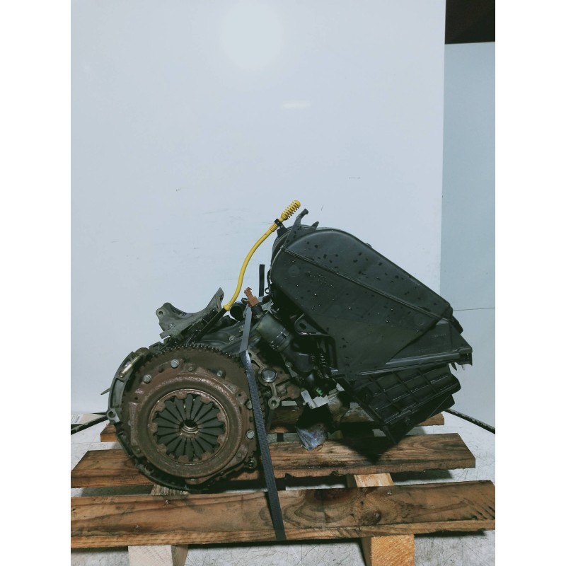 Recambio de motor completo para renault clio ii fase ii (b/cb0) authentique referencia OEM IAM D4FB712 F414686 