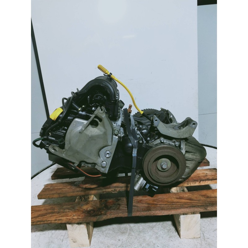 Recambio de motor completo para renault clio ii fase ii (b/cb0) authentique referencia OEM IAM D4FB712 F414686 