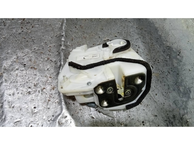 Recambio de motor cierre centralizado trasero derecho para mazda 3 lim. () luxury referencia OEM IAM 5D21E0064  