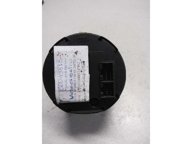 Recambio de cuadro cuentakm para alfa romeo 156 2.4 jtd cat referencia OEM IAM 156049818 503310012500 