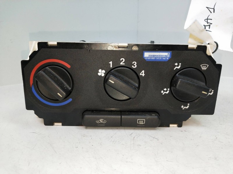 Recambio de mando calefaccion / aire acondicionado para opel astra g berlina club referencia OEM IAM 90560365 52475624 
