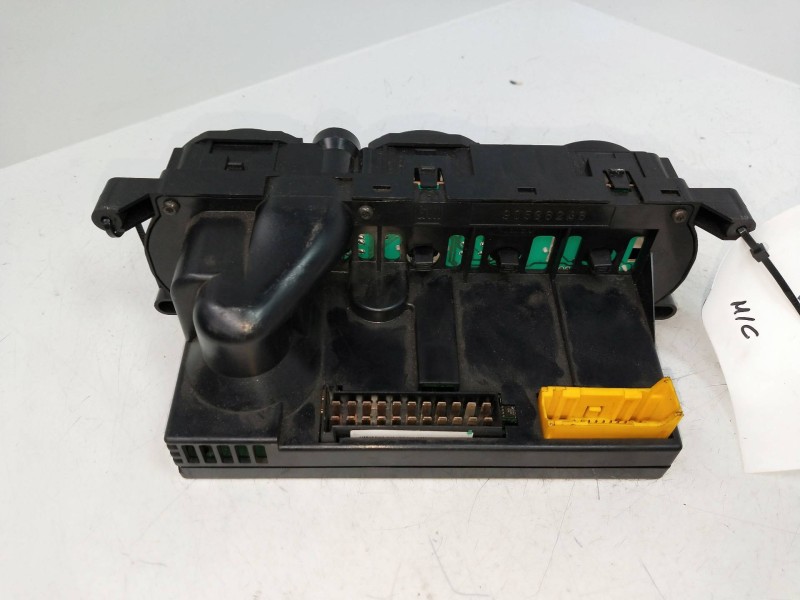 Recambio de mando calefaccion / aire acondicionado para opel vectra b berlina 2.0 dti referencia OEM IAM 69262205   Recambio de mando calefaccion / aire acondicionado para opel vectra b berlina 2.0 dti referencia OEM IAM 69262205