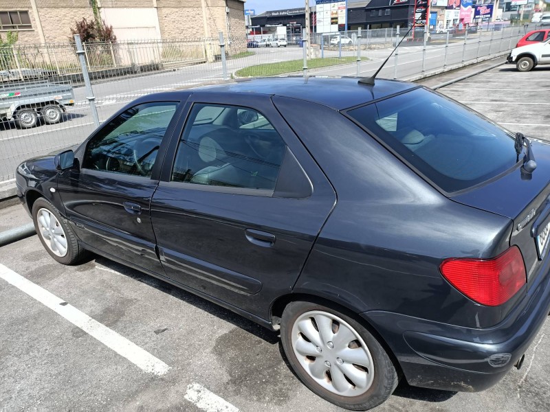 citroen xsara berlina del año 2002