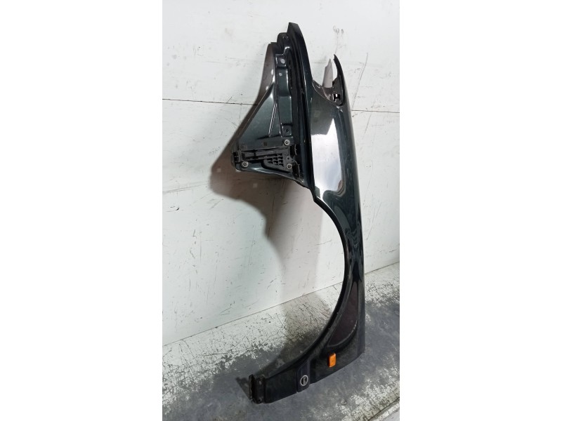 Recambio de aleta delantera izquierda para audi 100 berlina (c4) básico referencia OEM IAM   