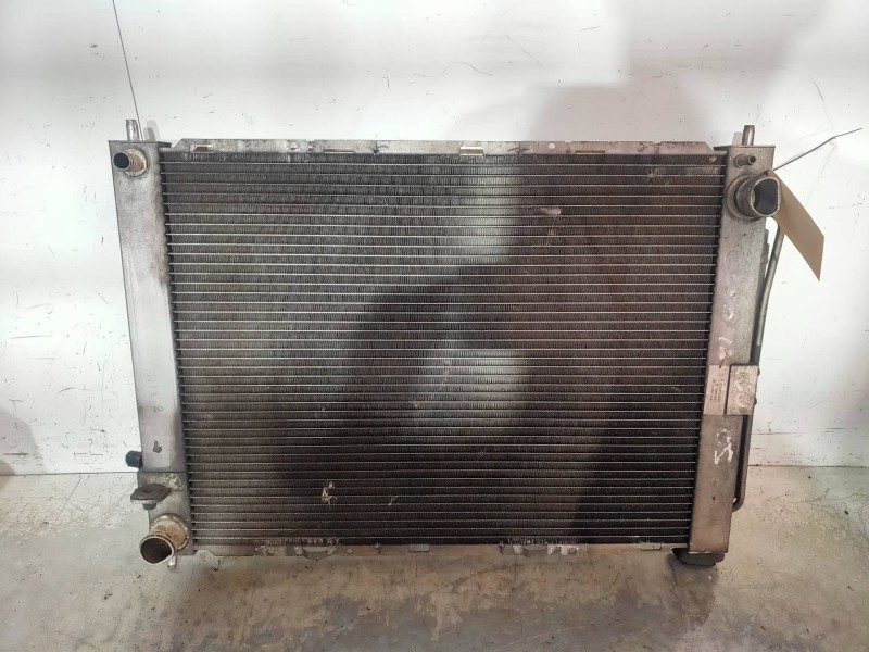 Recambio de radiador agua para renault clio iii confort dynamique referencia OEM IAM 8200221498  