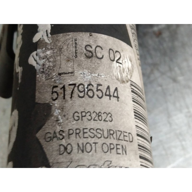 Recambio de amortiguador delantero derecho para fiat grande punto (199) 1.9 8v jtd cat referencia OEM IAM 51796544  